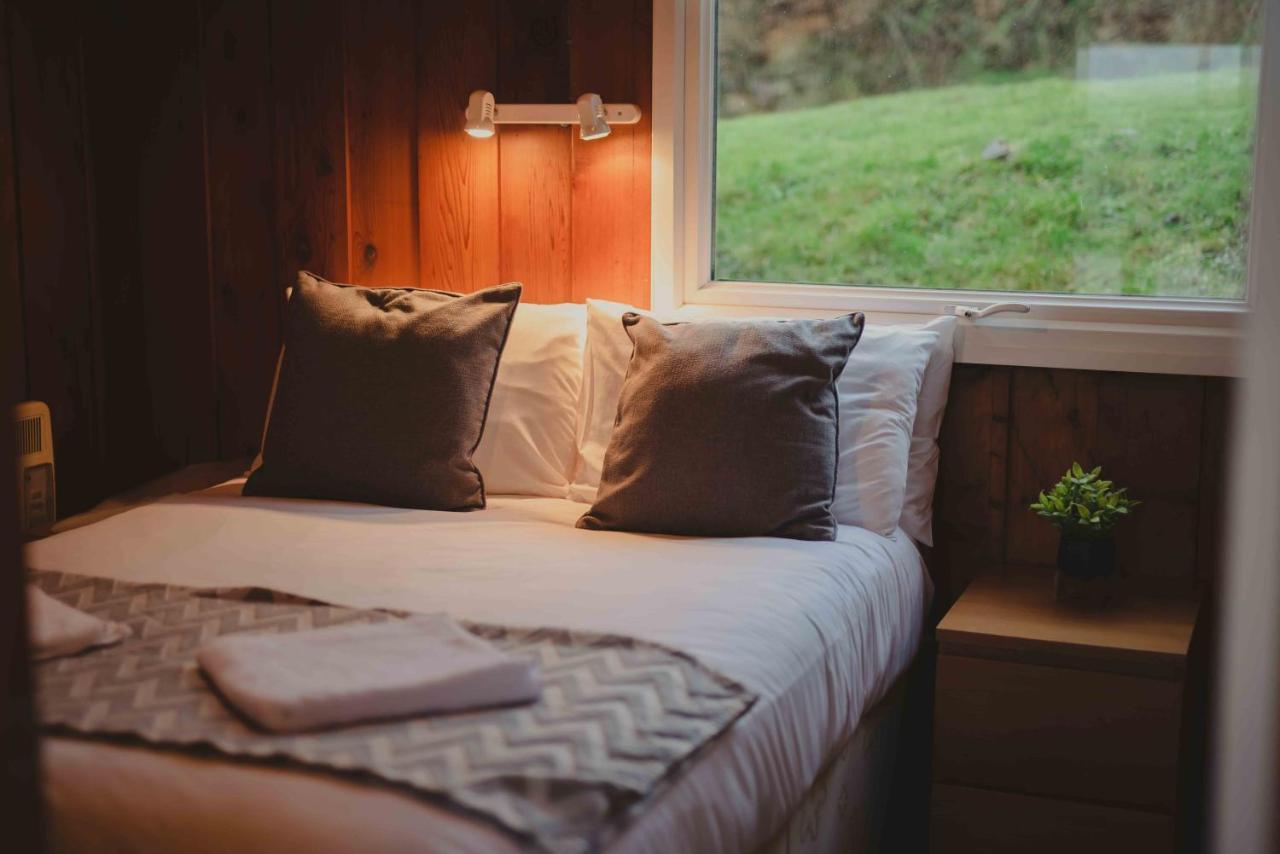 Timber Hill Self Catering Cedar Lodges Broad Haven Εξωτερικό φωτογραφία